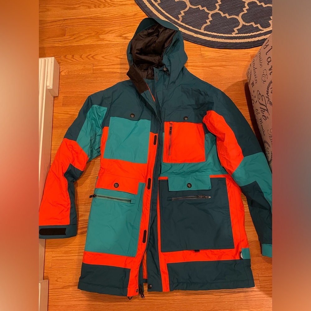Brand new without tags armada mens ski jacket. Size XL.